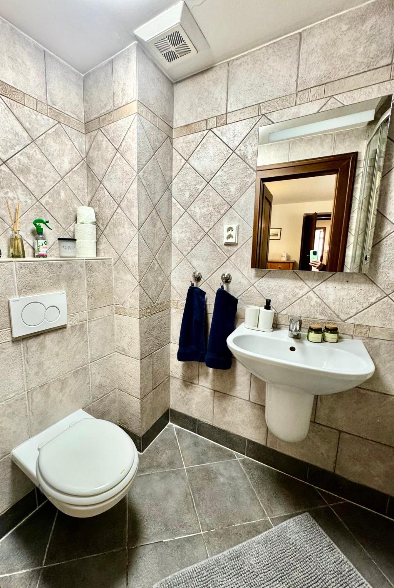 Apartment Nerudova 36 Prag